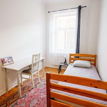 Two Bedroom Ausekla Apartment Liepāja Dış mekan fotoğraf